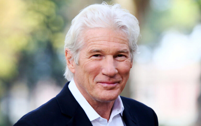 A DECREPIT OLD MAN WITH GREY HAIR. RICHARD GERE, 72, WENT OUT WITH HIS ...